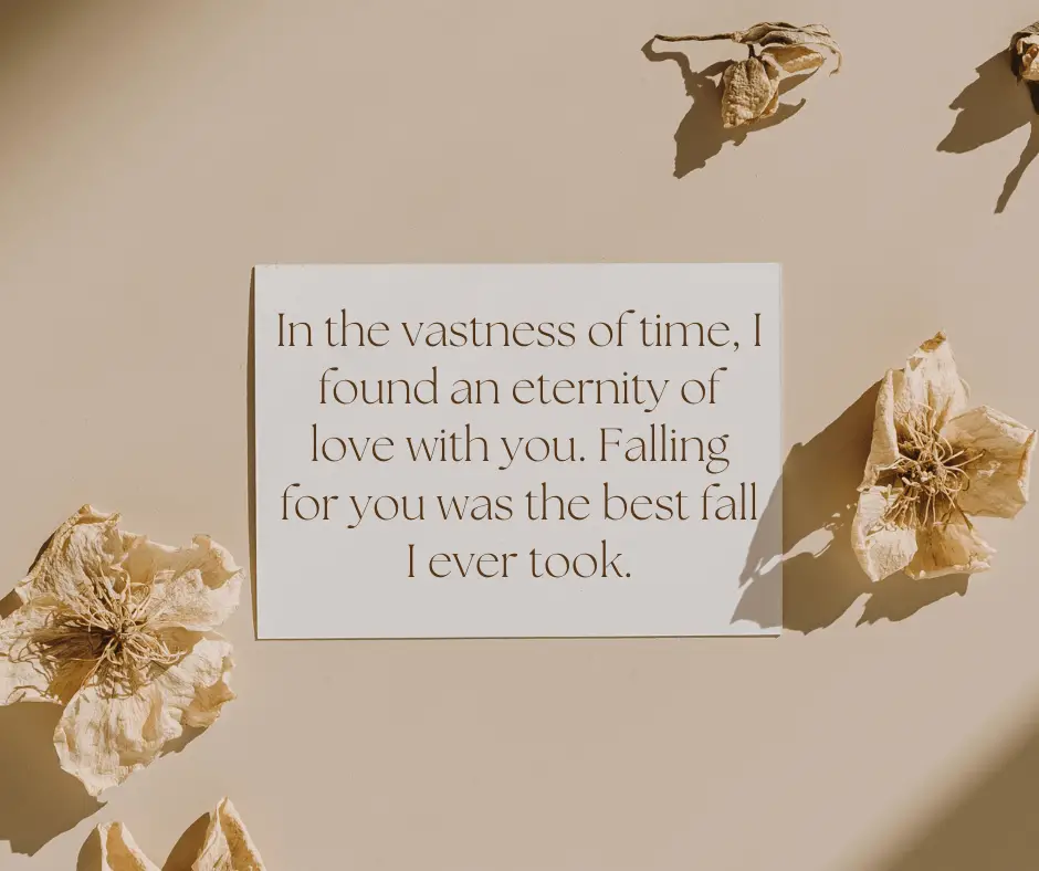 100+ Romantic Love Messages for Her to Fall in Love